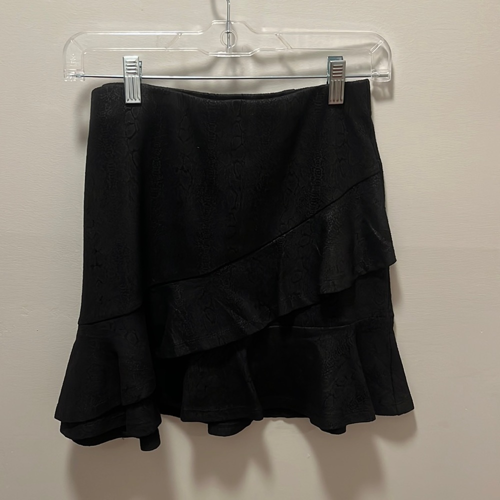 Harper Wren. Size Small. Black snakeskin Skirt.